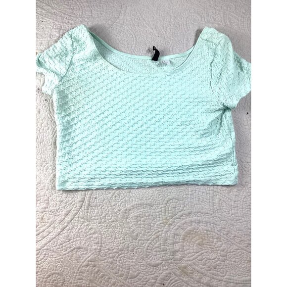 H&M Divided Cute Mint Textured Crop Top*Scoop Neck*Stretch Fit Womens Size M*EUC - Picture 3 of 6